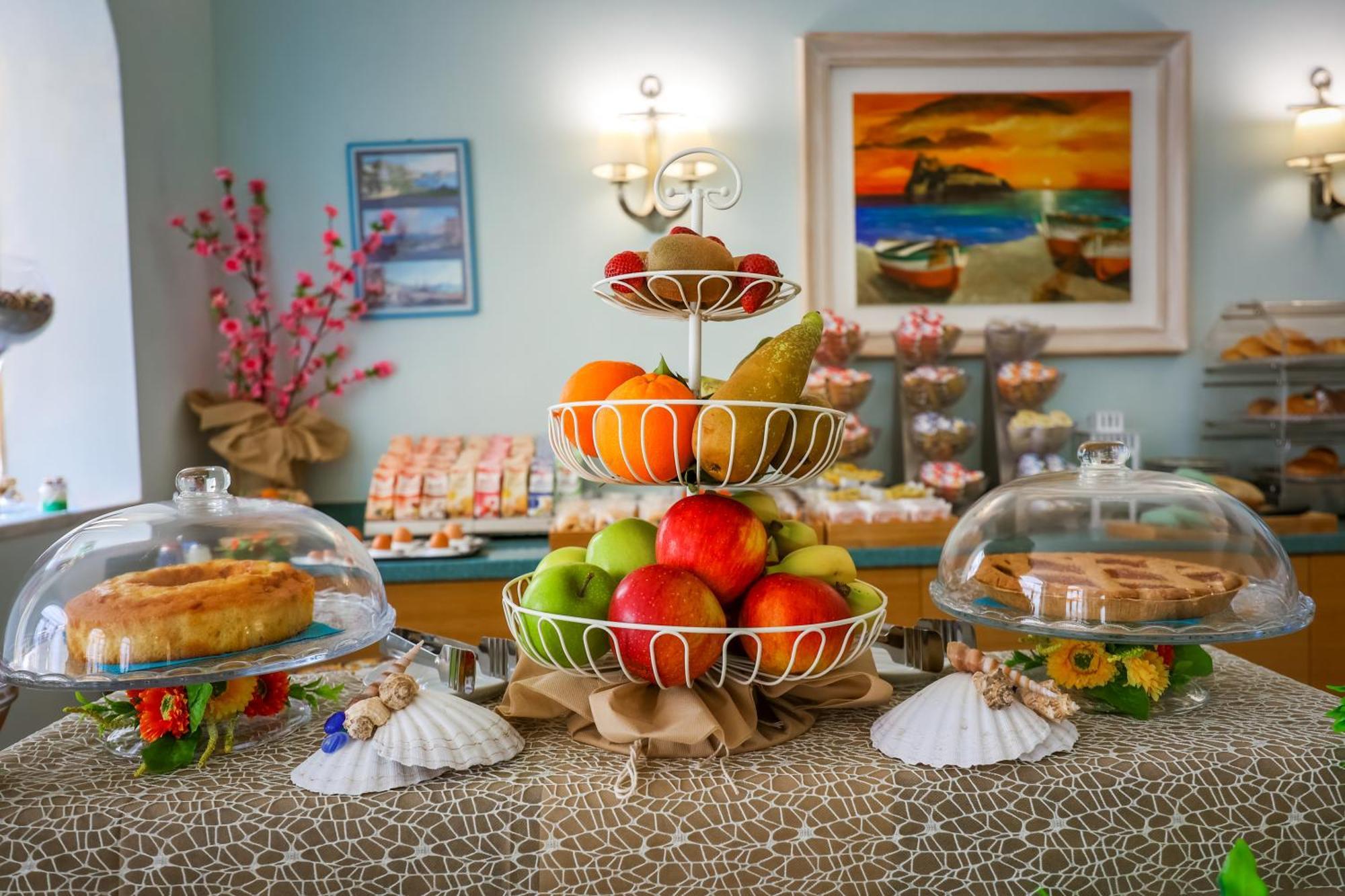 Hotel Rivamare Ischia Bagian luar foto