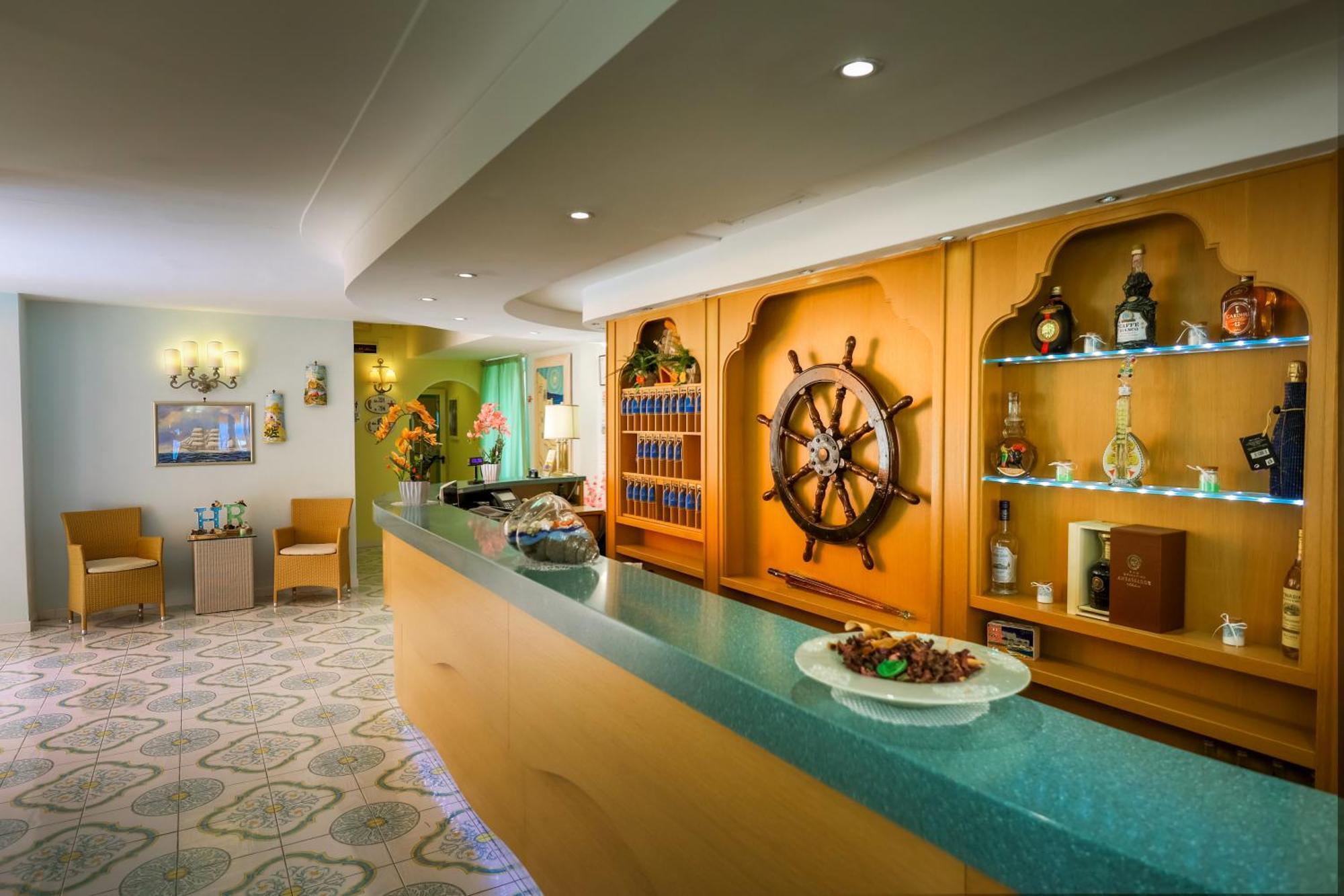 Hotel Rivamare Ischia Bagian luar foto