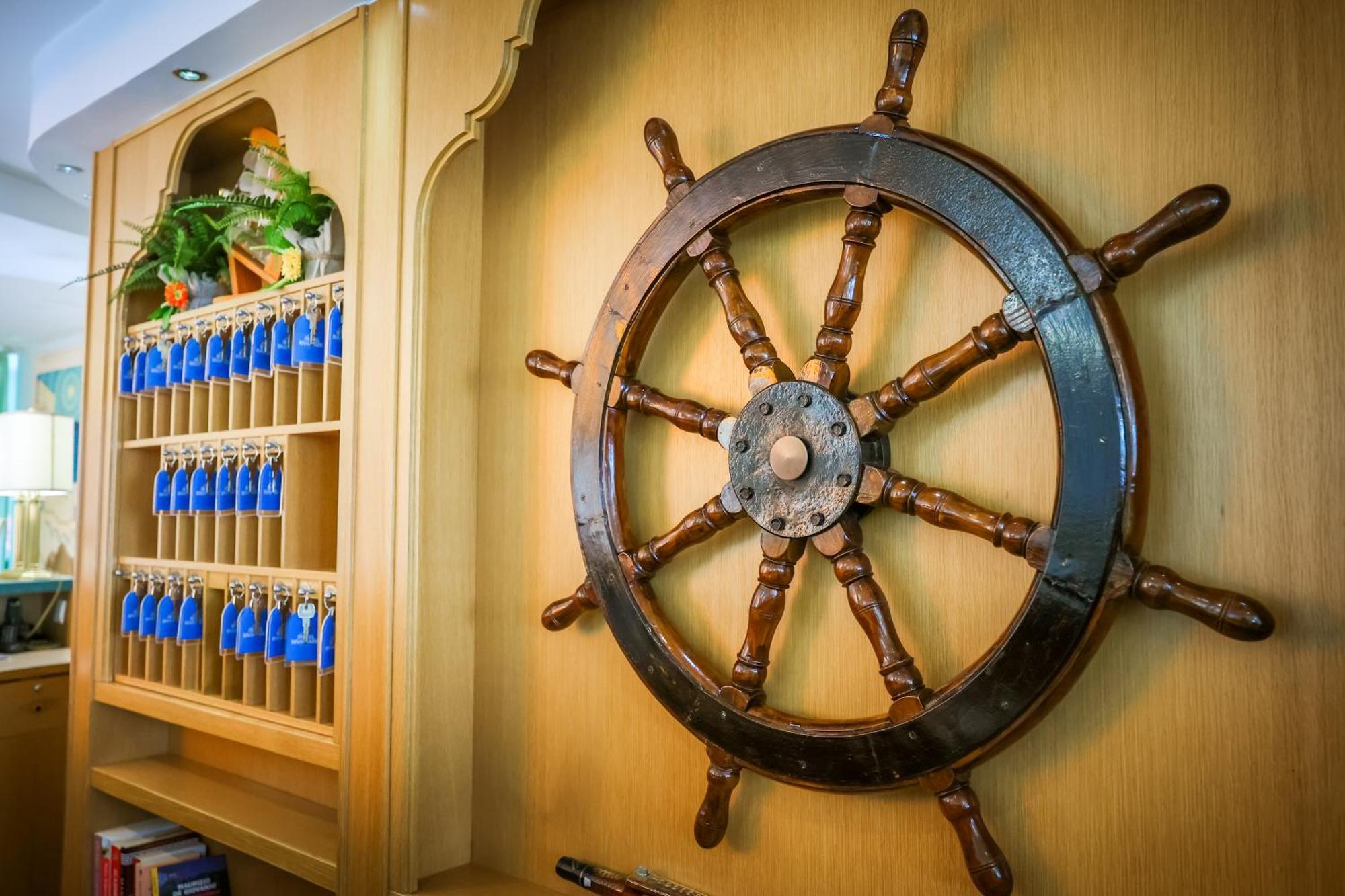 Hotel Rivamare Ischia Bagian luar foto